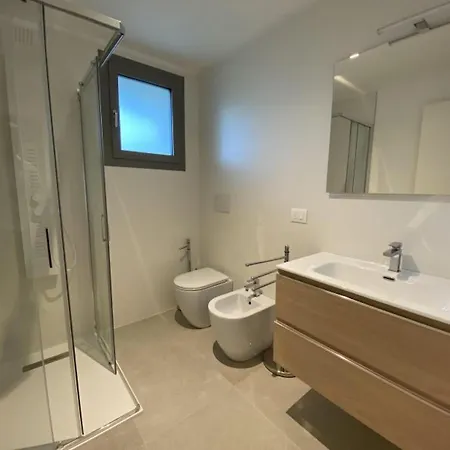 Bright 300m From The Sea Apartment *