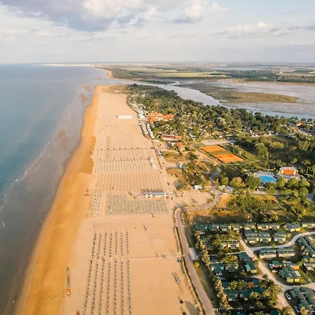 Bright 300m From The Sea Apartment Bibione